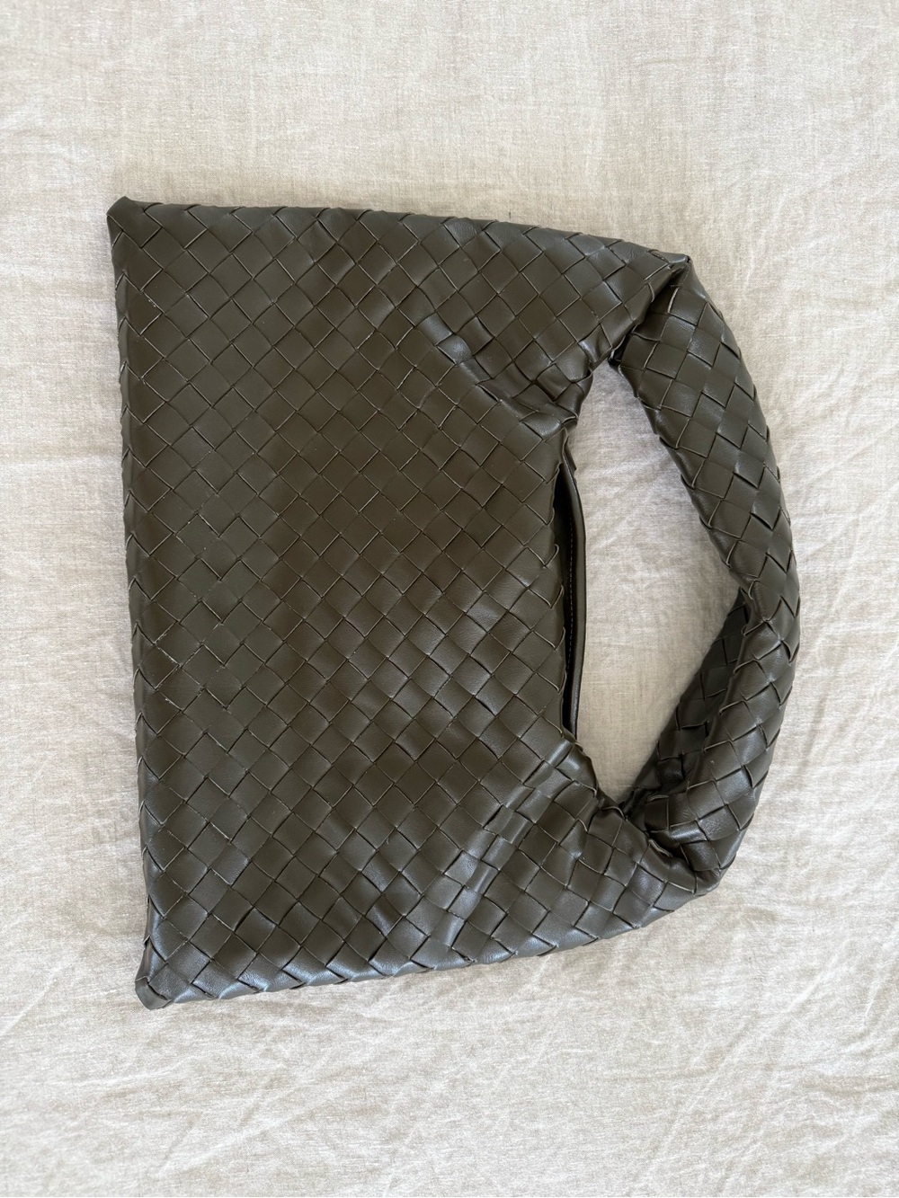 Bottega BV style Intrecciato Woven Hobo Bag in Khaki (Dark brown green) - Picture 4 of 4
